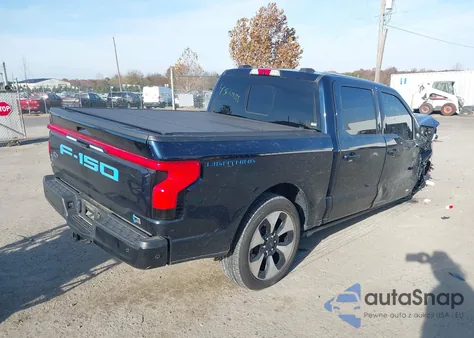 2023 Ford F-150 Lightning Platinum z USA, uszkodzony, nr VIN 1FT6W1EV7PWG25764